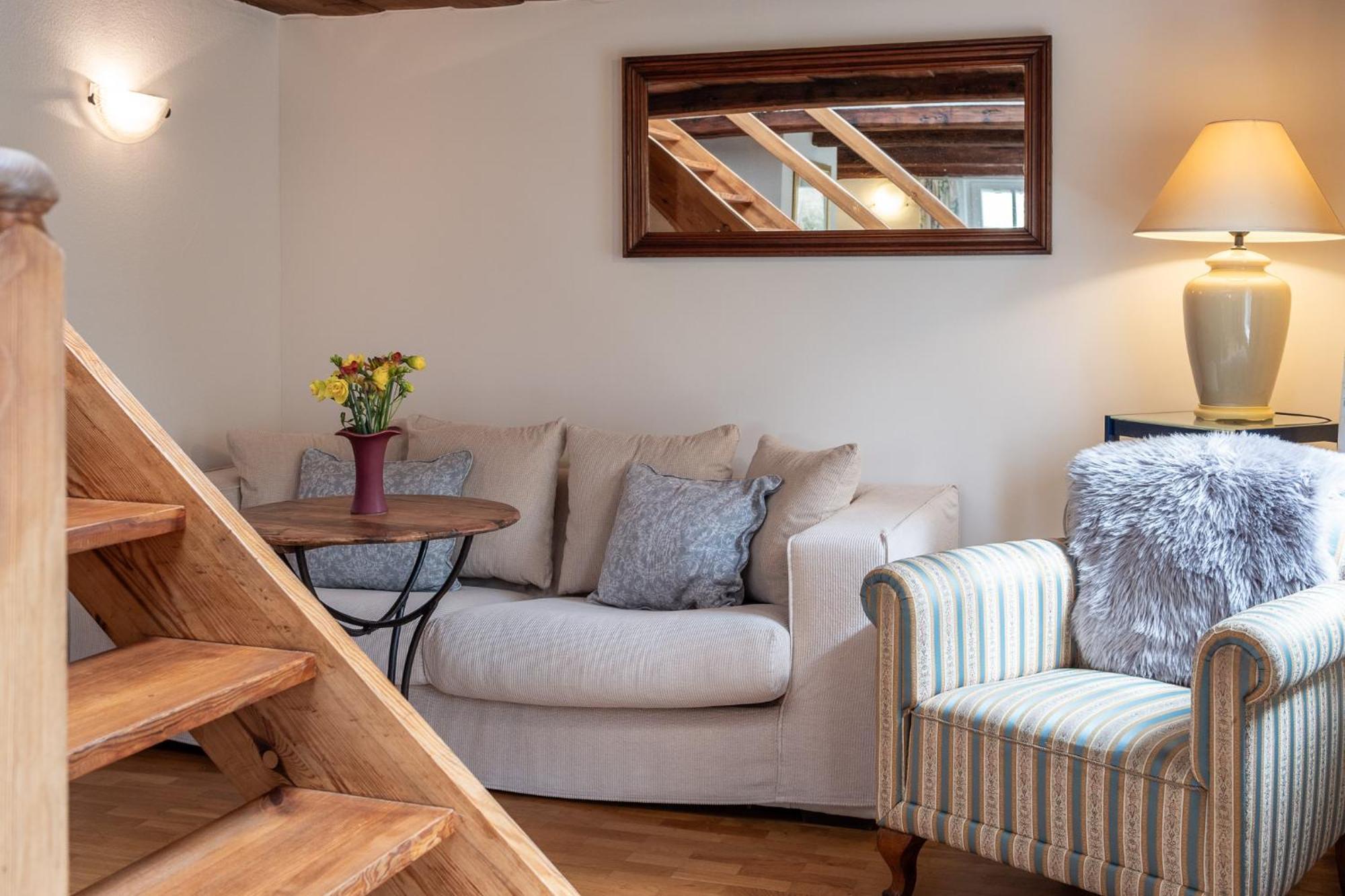 Apartmenthaus Brunnenhof Papstdorf ภายนอก รูปภาพ