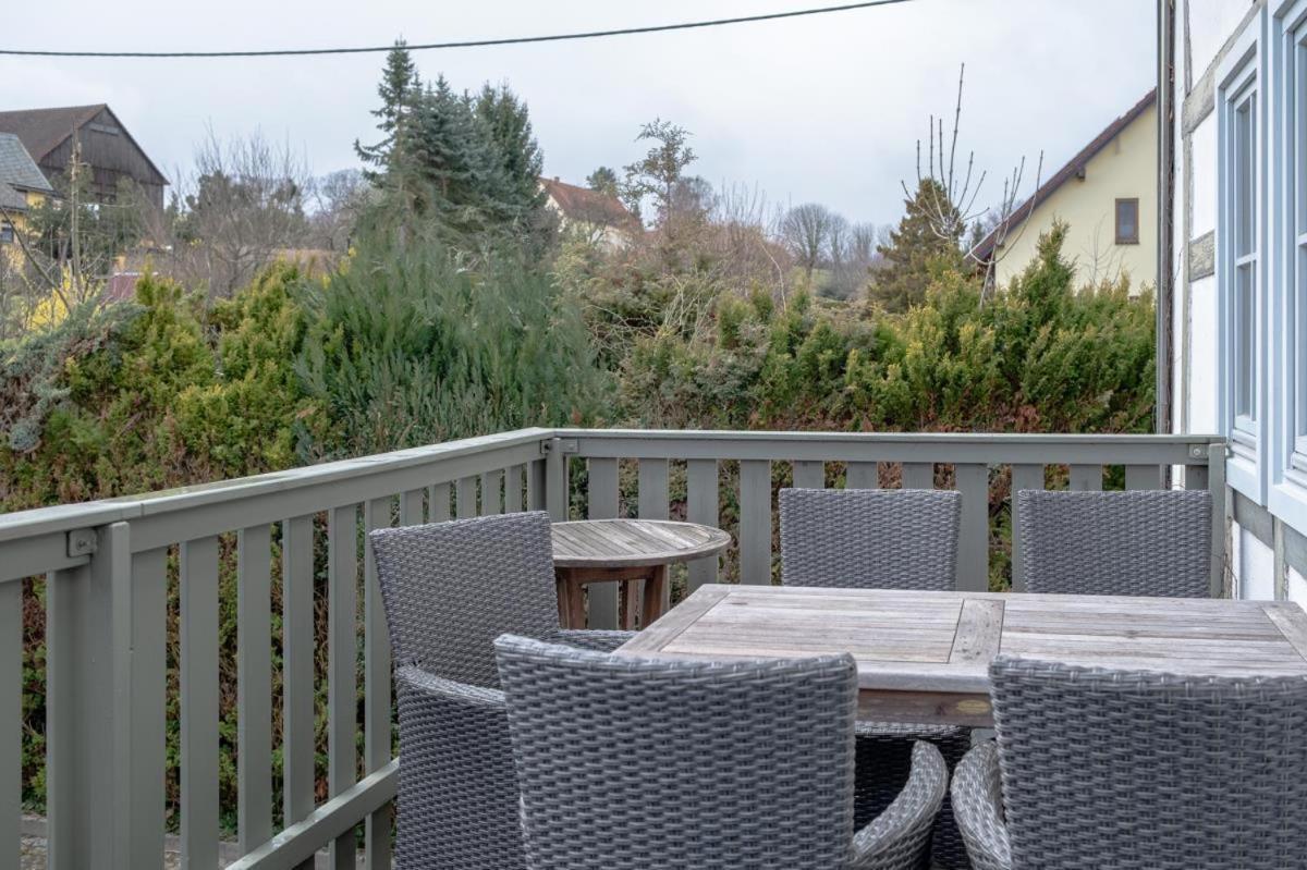 Apartmenthaus Brunnenhof Papstdorf ภายนอก รูปภาพ