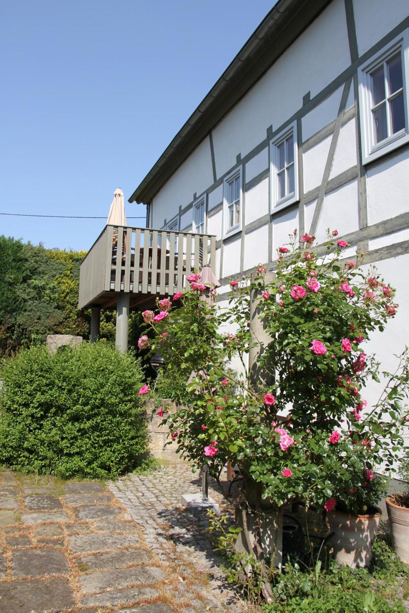 Apartmenthaus Brunnenhof Papstdorf ภายนอก รูปภาพ